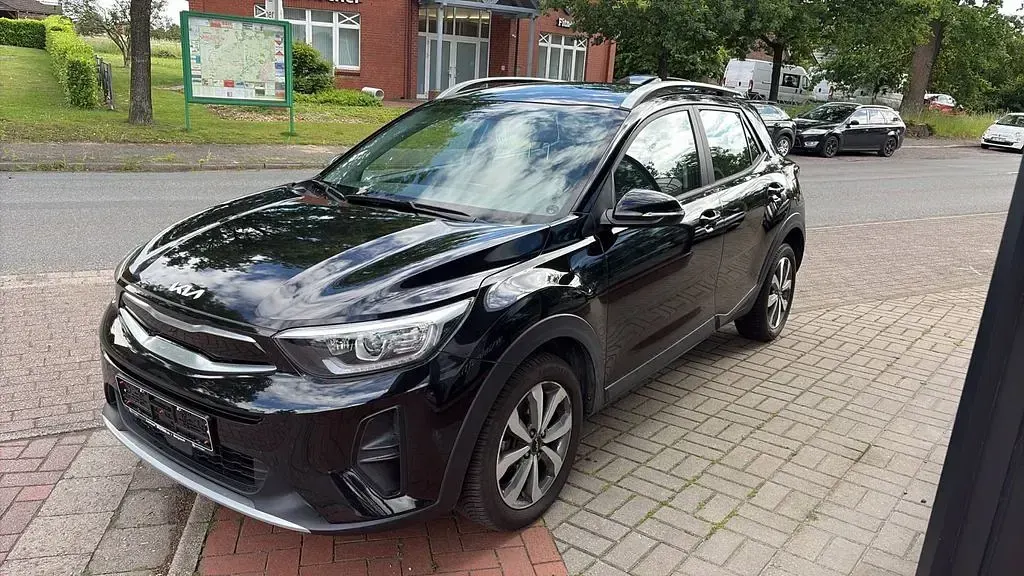Gebraucht Kia Stonic Vision 101 PS (74 kW) 2024 Schwarz SUV