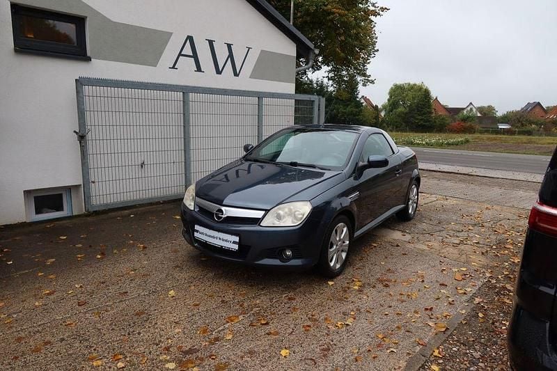 Blau Gebraucht 2008 Opel Tigra Edition Cabrio | 1.850 € (Guter Preis) - Bild 1/4