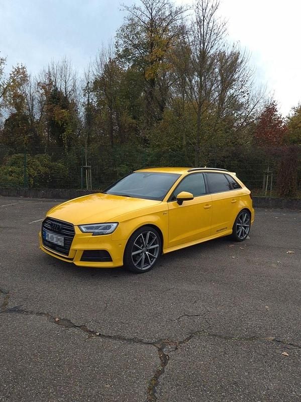 Gebraucht Audi A3 Sportback S-Line 184 PS (135 kW) 2016 Gelb Kleinwagen