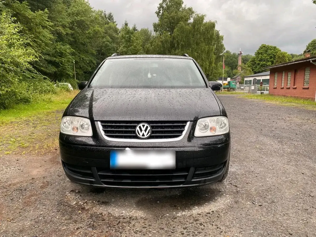 Gebraucht VW Touran 101 PS (74 kW) 2004 Schwarz Van / Kleinbus