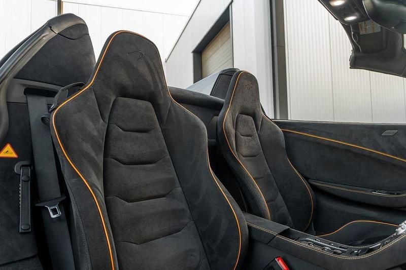 Gebraucht McLaren 650S 650 PS (478 kW) 2015 Silber Cabrio