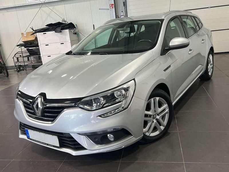 Silber Gebraucht 2019 Renault Mégane GrandTour Kombi | 10.995 € (Etwas zu teuer) - Bild 1/4