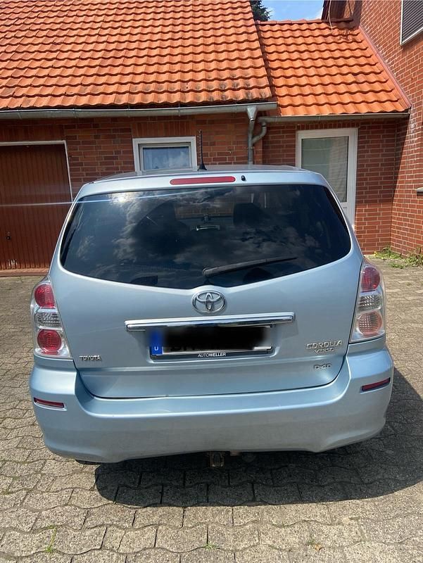 Blau Gebraucht 2008 Toyota Corolla Limousine | 4.399 € - Bild 1/4