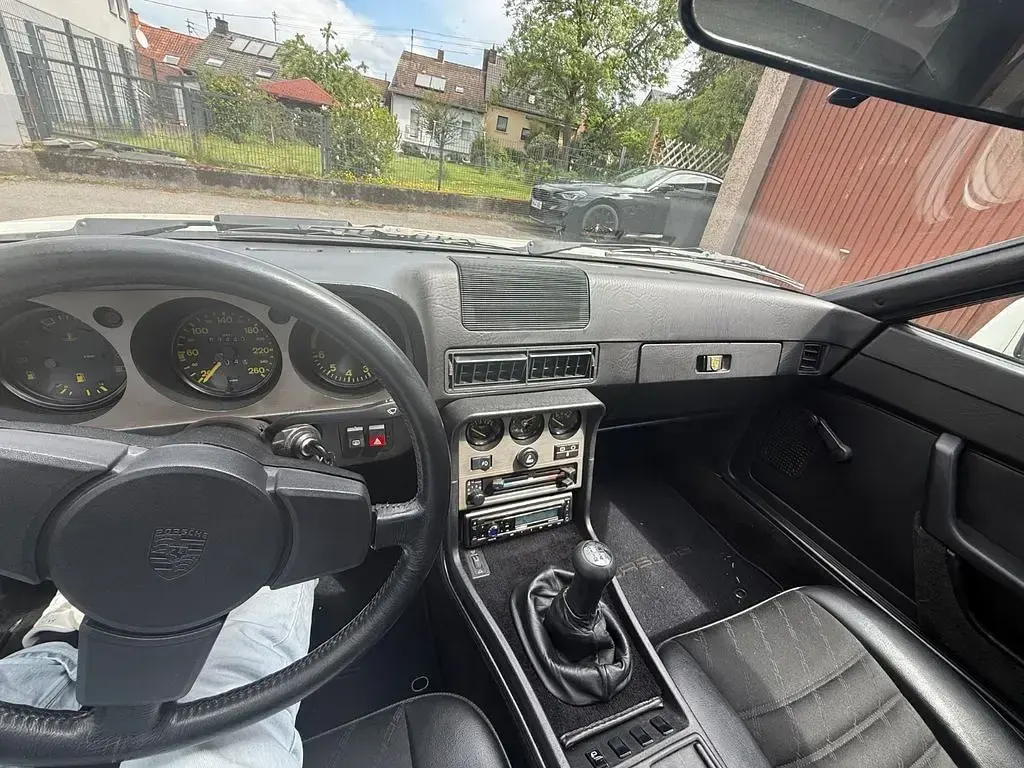 Usado Porsche 944 163 CV (119 kW) 1984 Blanco Coupe