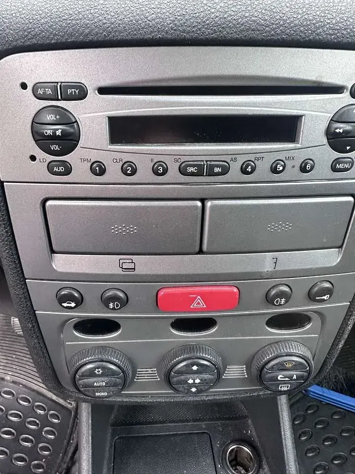 Gebraucht Alfa Romeo 147 Impression 120 PS (88 kW) 2003 Kleinwagen