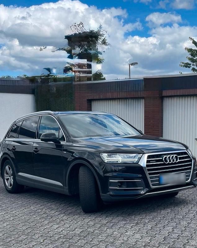 Gebraucht Audi Q7 Comfort 256 PS (188 kW) 2017 Schwarz SUV