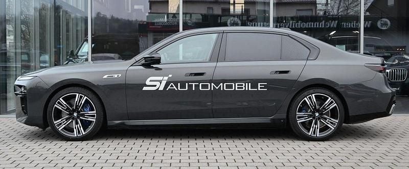 Gebraucht BMW i7 Performance 484 kW (659 PS) 2024 Grau Limousine