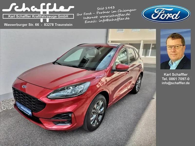 Lucidrot metallic Gebraucht 2021 Ford Kuga ST-Line X SUV | 24.500 € (Fairer Preis) - Bild 1/4
