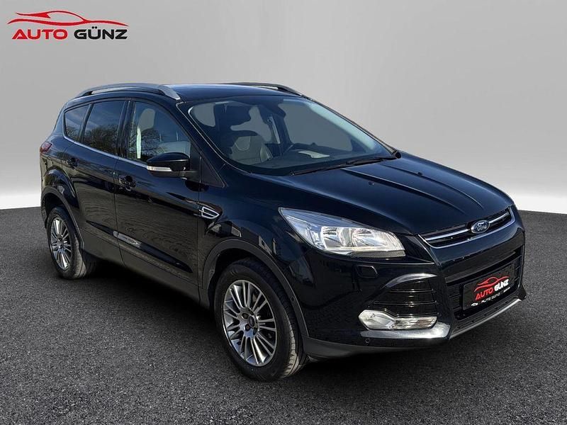 Gebraucht Ford Kuga Titanium 140 PS (102 kW) 2014 Schwarz SUV