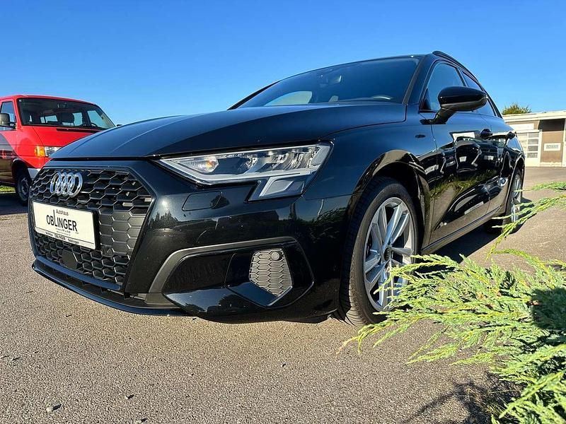 Gebraucht Audi A3 Advanced Plus 110 PS (80 kW) 2024 Mythosschwarz Kombi