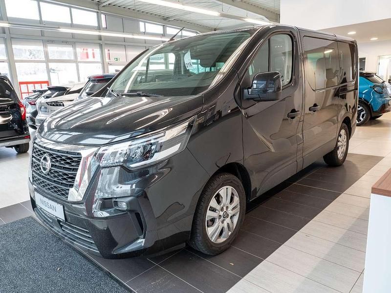 Gebraucht Nissan Primastar Tekna 170 PS (125 kW) 2024 Midnight black Van / Kleinbus