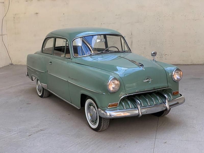 Grün Gebraucht 1954 Opel Olympia Limousine | 9.999 € - Bild 1/4