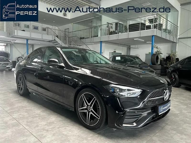 Schwarz Gebraucht 2024 Mercedes C300 AMG Limousine | 52.600 € (Teuer) - Bild 1/4