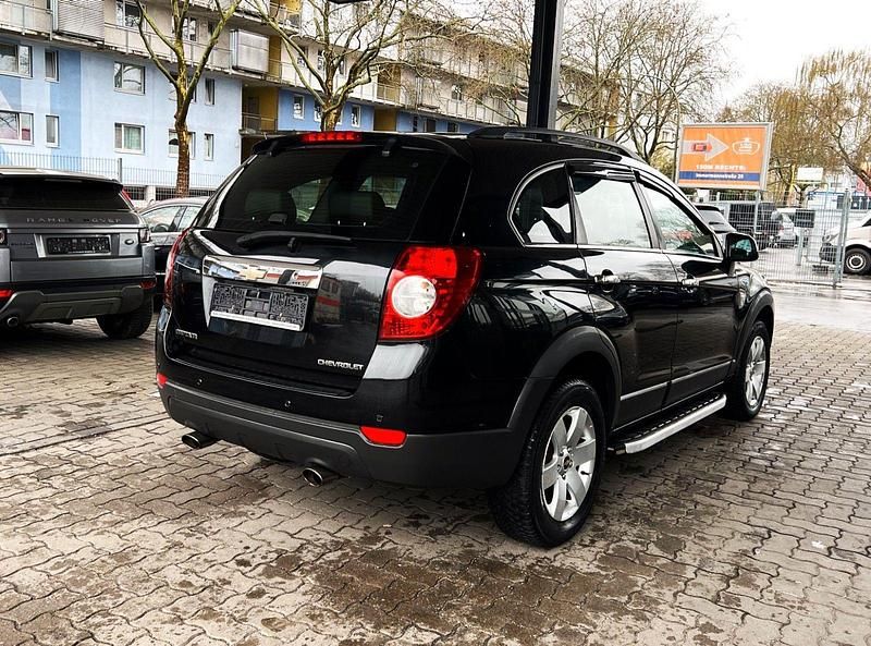 Gebraucht Chevrolet Captiva LS 150 PS (110 kW) 2009 Schwarz SUV