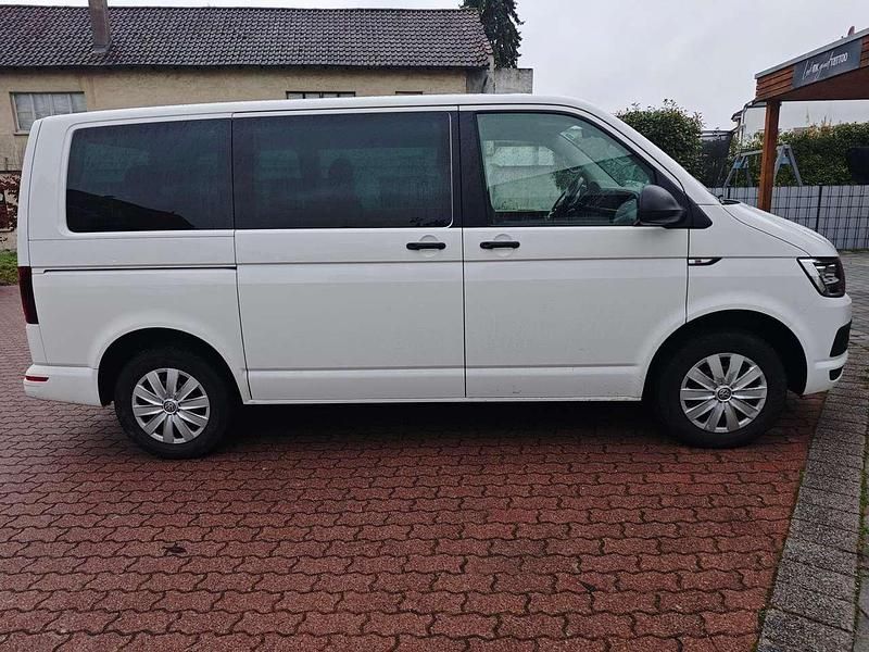 Weiß Gebraucht 2019 VW Multivan Edition Van | 40.000 € (Superpreis) - Bild 1/1