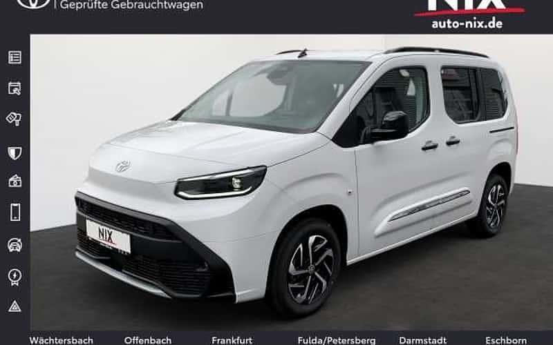 Weiß Neu 2025 Toyota Proace Verso City Kombi | 43.490 € (Etwas zu teuer) - Bild 1/4