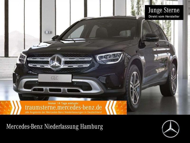 Schwarz Gebraucht 2021 Mercedes GLC300e SUV | 37.990 € (Guter Preis) - Bild 1/3