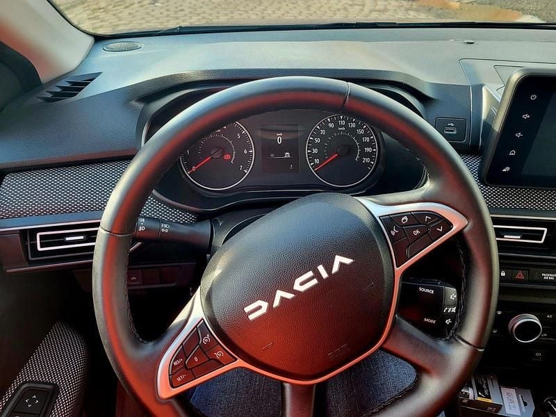 Gebraucht Dacia Sandero Expression 101 PS (74 kW) 2023 Blau Limousine