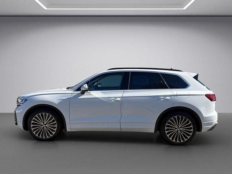 Gebraucht VW Touareg Elegance 381 PS (280 kW) 2024 Weiß SUV