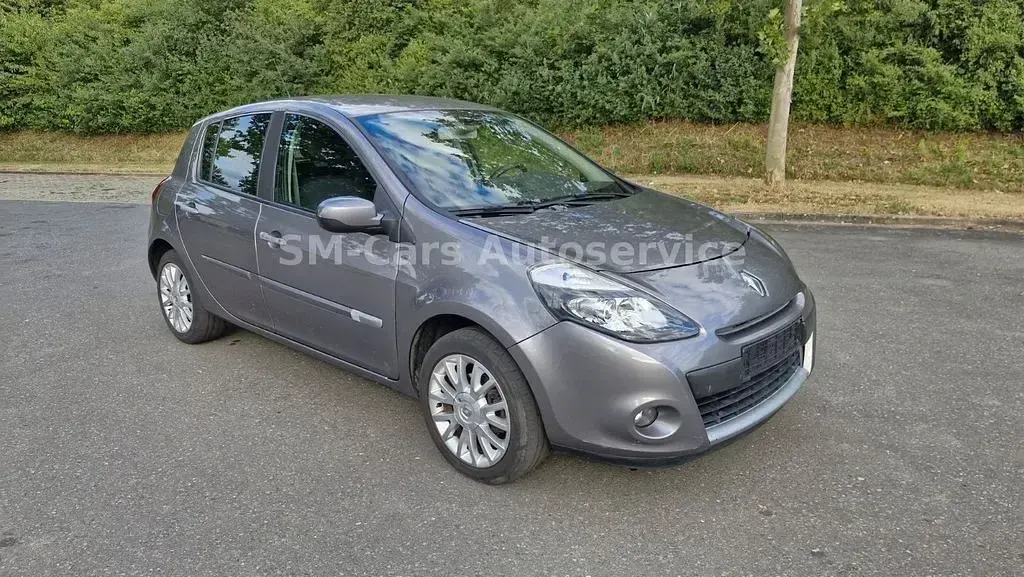 Gebraucht Renault Clio Luxe 111 PS (81 kW) 2009 Grau Limousine