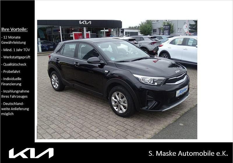 Schwarz Gebraucht 2022 Kia Stonic Edition 7 SUV | 14.990 € (Guter Preis) - Bild 1/4