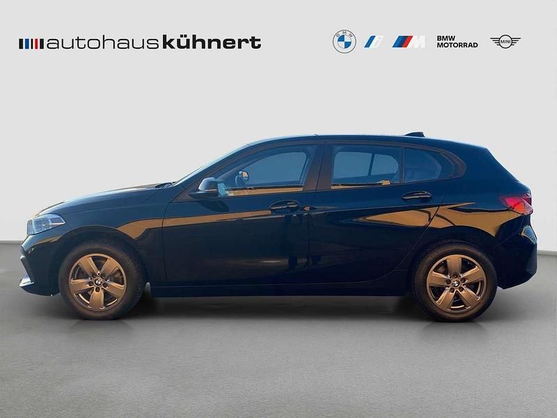 Gebraucht BMW 118 Advantage 150 PS (110 kW) 2022 Silber Kleinwagen