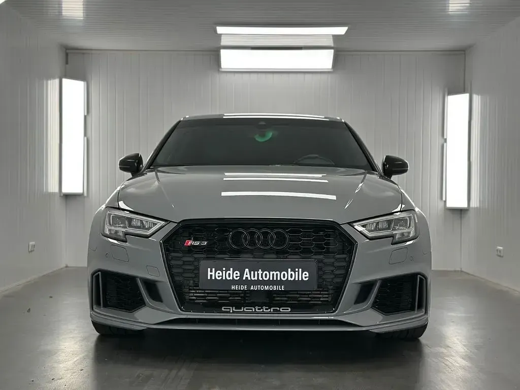 Gebraucht Audi RS3 Sport 400 PS (294 kW) 2020 Grau Limousine