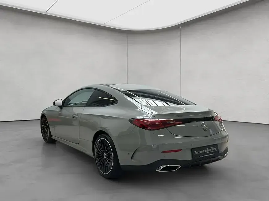 Gebraucht Mercedes CLE220 AMG 197 PS (144 kW) 2025 Grau Coupé