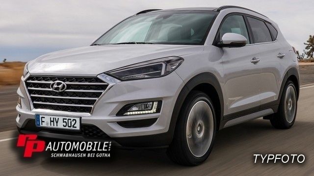Grau Gebraucht 2019 Hyundai Tucson Trend SUV | 23.490 € (Teuer) - Bild 1/1