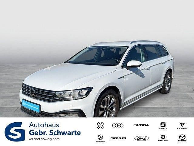 Gebraucht VW Passat Elegance 200 PS (147 kW) 2022 Weiß Kombi