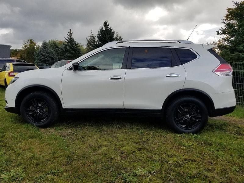 Gebraucht Nissan X-Trail 177 PS (130 kW) 2017 Weiß SUV