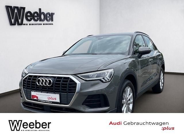 Chronosgrau metallic Gebraucht 2021 Audi Q3 Design SUV | 23.890 € (Fairer Preis) - Bild 1/4