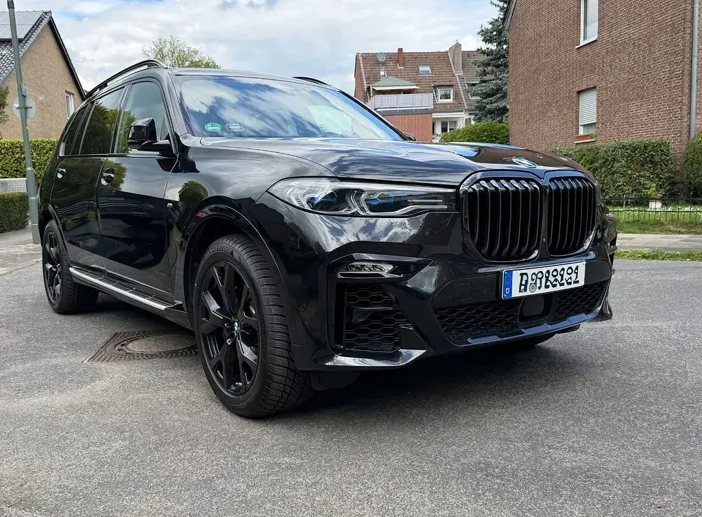 Gebraucht BMW X7 Sport Line 340 PS (250 kW) 2021 Schwarz SUV