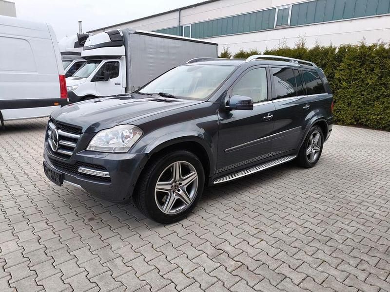 Gebraucht Mercedes GL450 306 PS (225 kW) 2011 Grau SUV