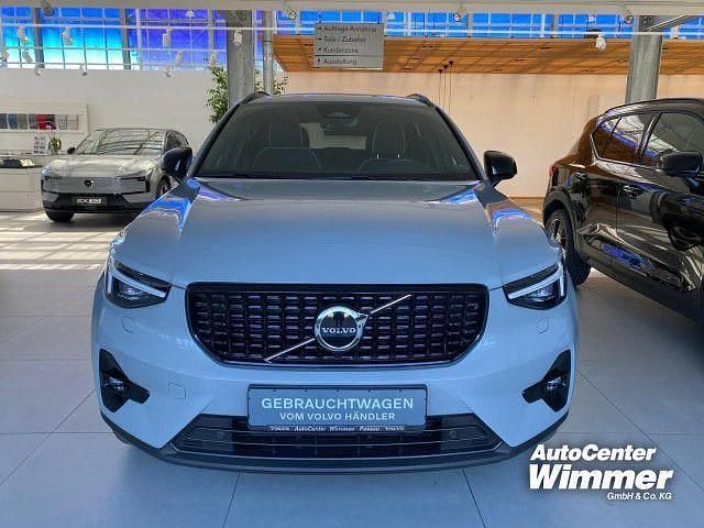 Gebraucht Volvo XC40 Plus 197 PS (144 kW) 2024 Vapour grey SUV