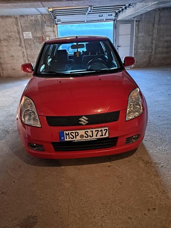 Gebraucht Suzuki Swift Comfort+ 92 PS (67 kW) 2005 Rot Kleinwagen