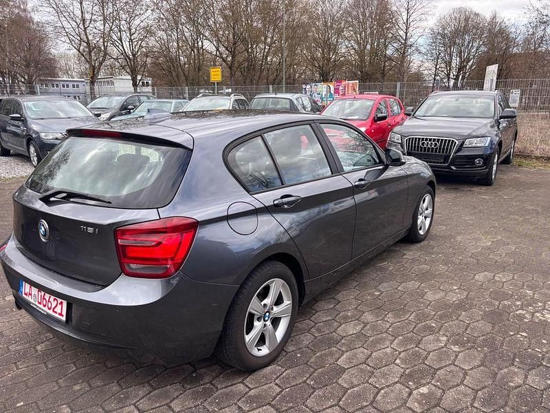 Gebraucht BMW 118 170 PS (125 kW) 2011 Grau Kleinwagen