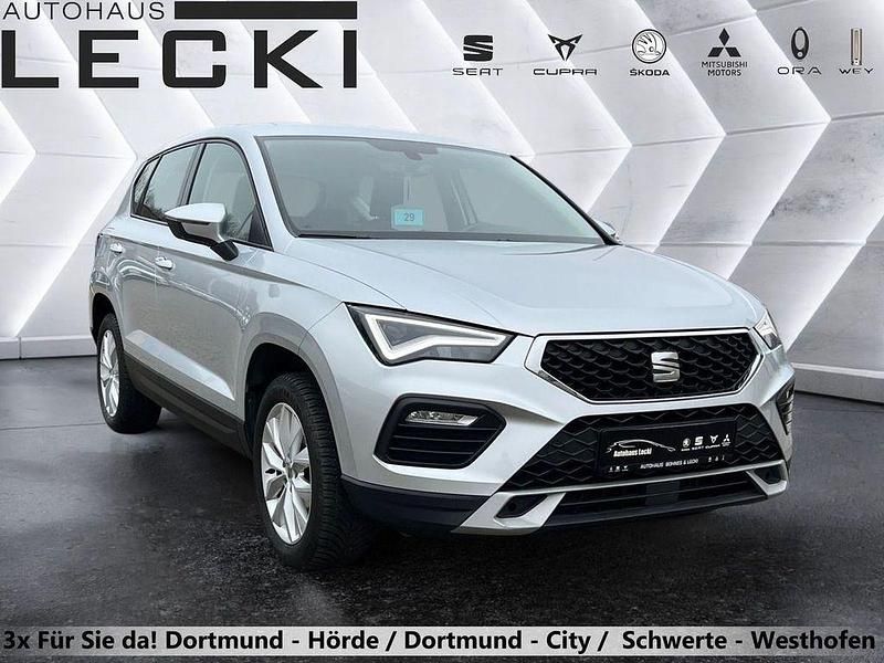 Reflexsilber Gebraucht 2024 Seat Ateca Style SUV | 22.999 € (Superpreis) - Bild 1/4