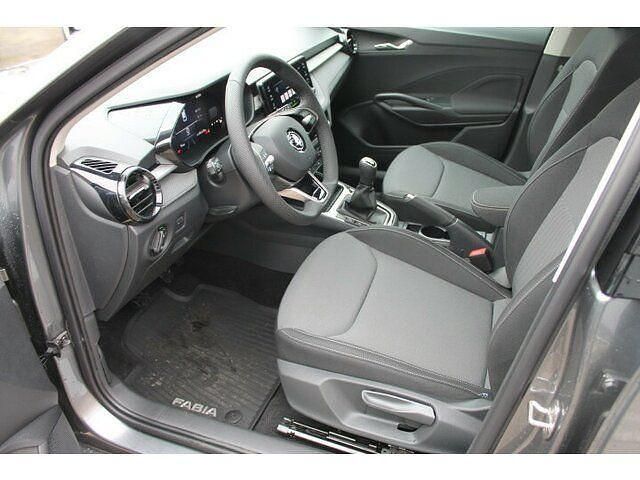 Neu Skoda Fabia 116 PS (85 kW) 2025 Grau metallic Kleinwagen