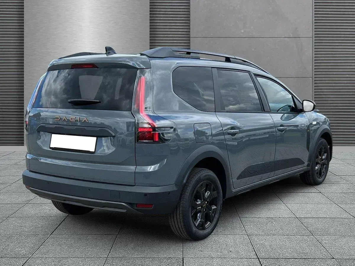 Neu Dacia Jogger Extreme 122 PS (89 kW) 2026 Schiefergrau Van / Kleinbus