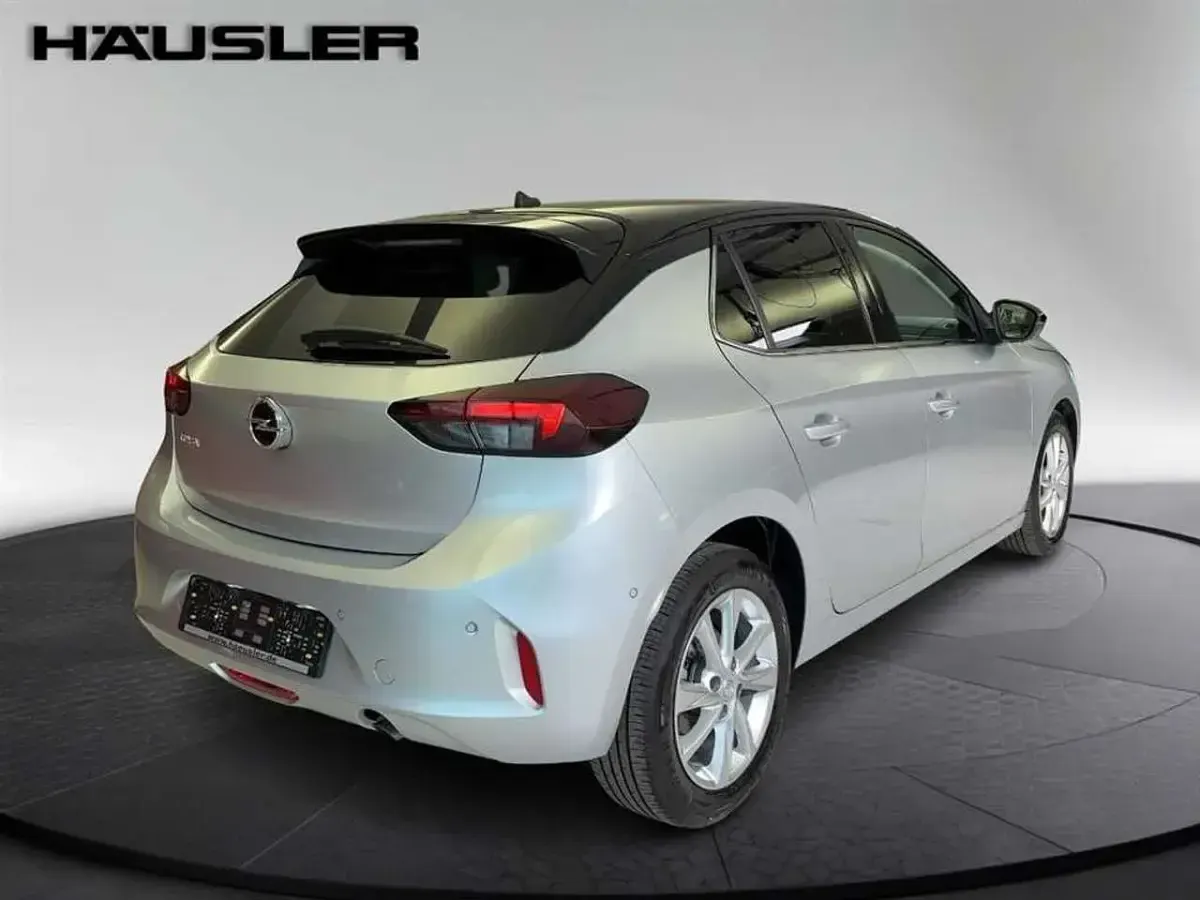 Gebraucht Opel Corsa Elegance 101 PS (74 kW) 2022 Gris aluminium (ein angebot Kleinwagen