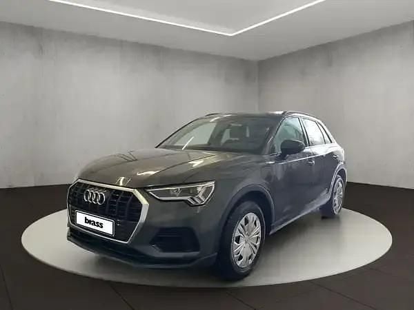 Gebraucht Audi Q3 Ambiente 245 PS (180 kW) 2022 Nanograu metallic SUV