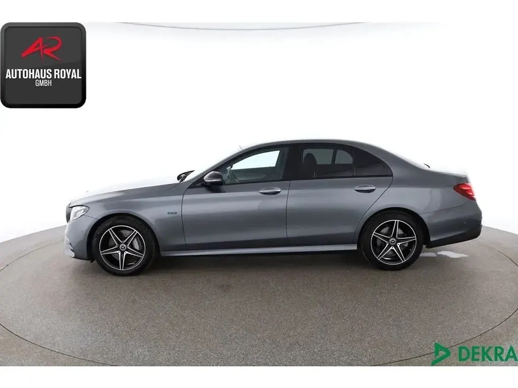 Gebraucht Mercedes E300 AMG 320 PS (235 kW) 2020 Grau (metallic) Limousine