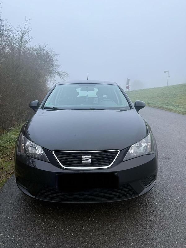 Schwarz Gebraucht 2017 Seat Ibiza SOL Kleinwagen | 5.999 € (Fairer Preis) - Bild 1/4