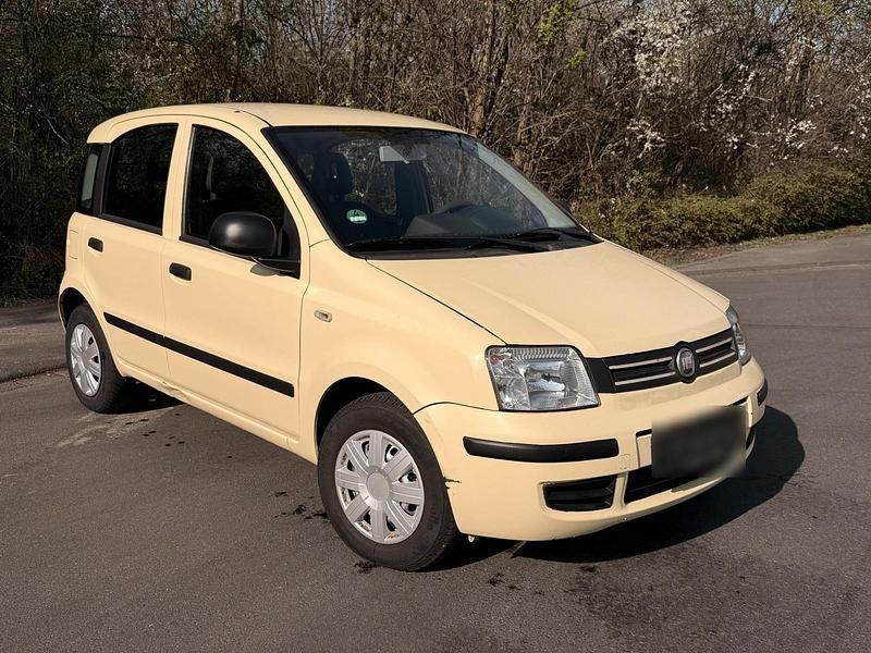 Gebraucht Fiat Panda 54 PS (39 kW) 2010 Gelb Kleinwagen
