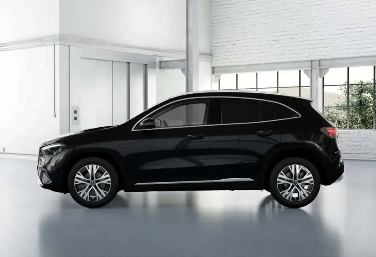 Gebraucht Mercedes GLA200 Progressive 163 PS (119 kW) 2025 Kosmosschwarz metallic SUV