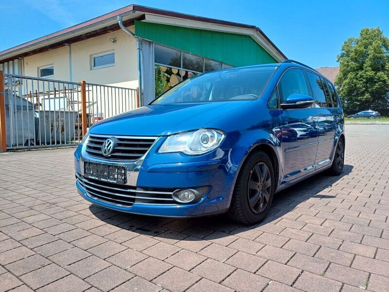Blau Gebraucht 2009 VW Touran Trendline Van / Kleinbus | 2.890 € (Guter Preis) - Bild 1/4