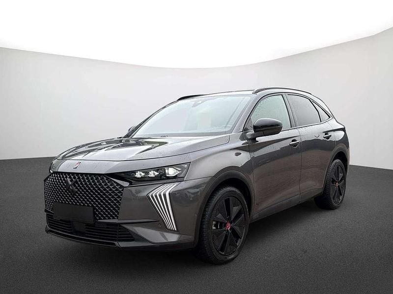 Gebraucht DS Automobiles DS7 Crossback Performance Line Plus 178 PS (130 kW) 2023 Lackierung platiniumgrau/metallic klarlack SUV