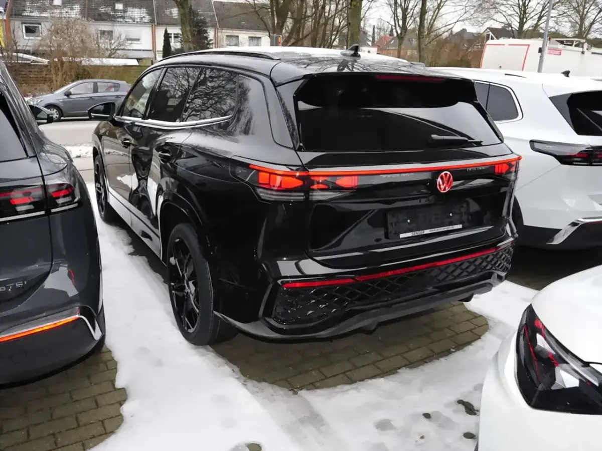 Ny VW Tayron Design 204 HK (150 kW) 2026 Sort SUV