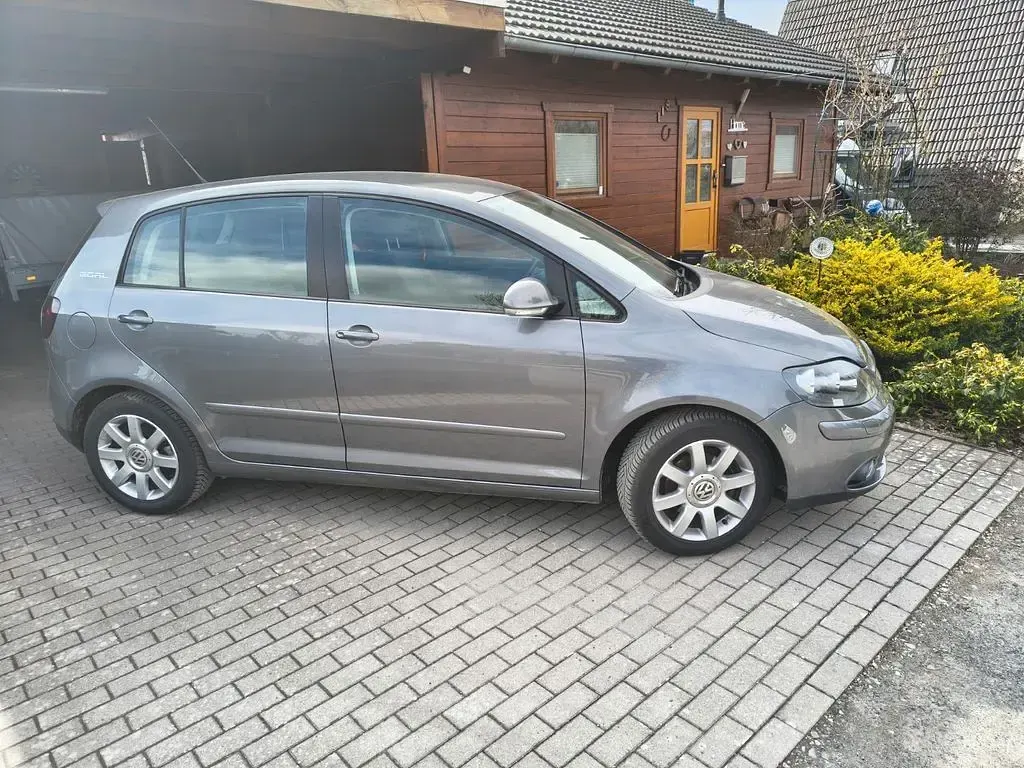 Gebraucht VW Golf Plus Goal 102 PS (75 kW) 2006 Grau Van / Kleinbus